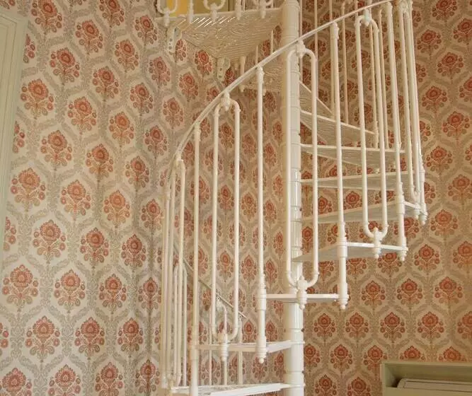 سوییت جونیور, Residenza D Epoca Regina D Arborea