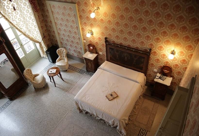 סוויטת ג'וניור, Residenza D Epoca Regina D Arborea