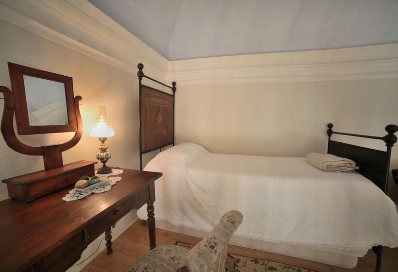 غرفة سوبيريور ثلاثية, Residenza D Epoca Regina D Arborea