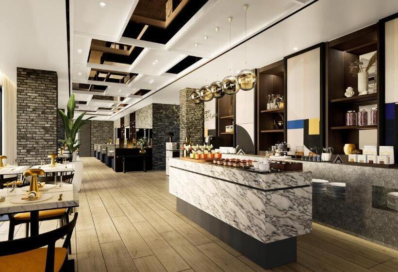도시전망 디럭스룸 킹침대, Voco Seoul Myeongdong, An Ihg