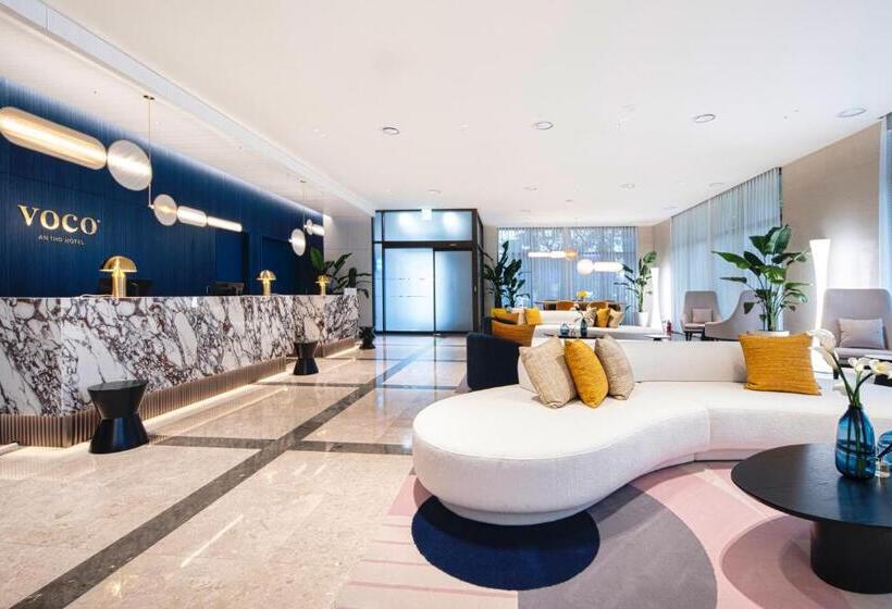 غرفة ديلوكس سرير كينج مطلة على المدينة, Voco Seoul Myeongdong, An Ihg