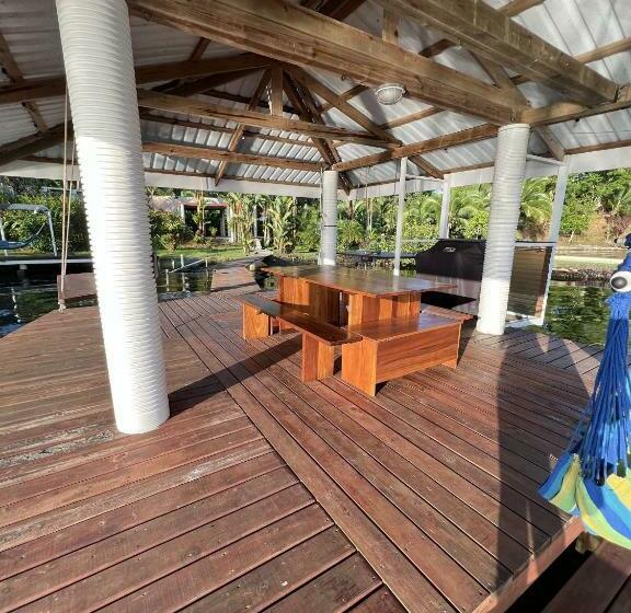 패밀리 룸, Akwaba Lodge