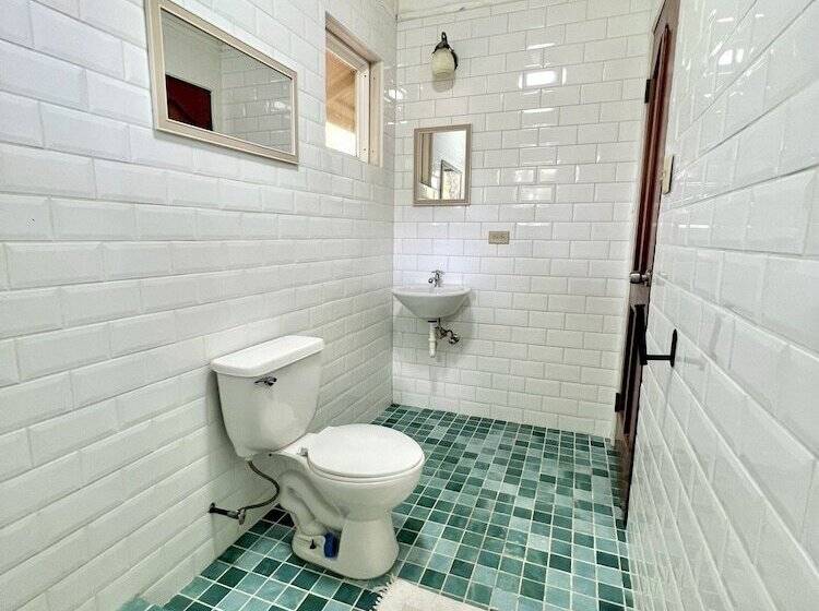 침실 1개 주택, Akwaba Lodge