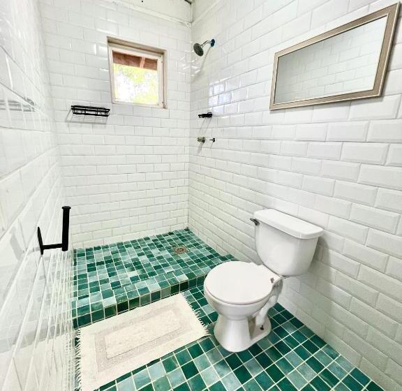 침실 1개 주택, Akwaba Lodge