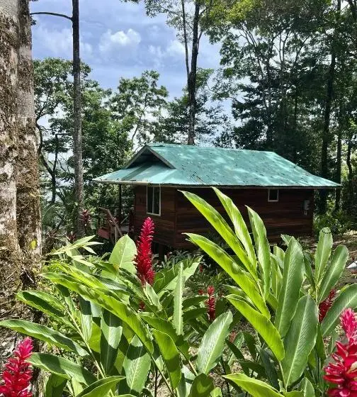 Talo 1 Makuuhuone, Akwaba Lodge