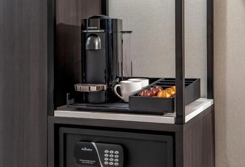 Standard Room King Size Bed