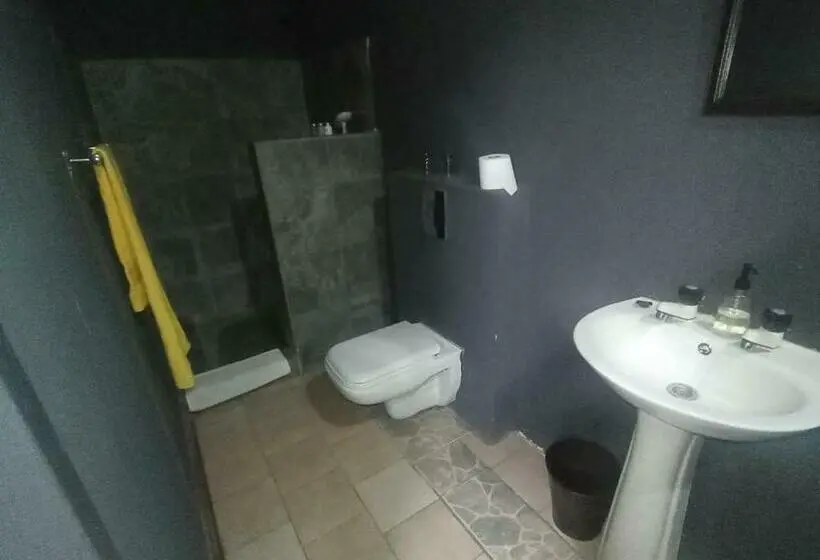 スタンダードルーム, Oteng Guest House