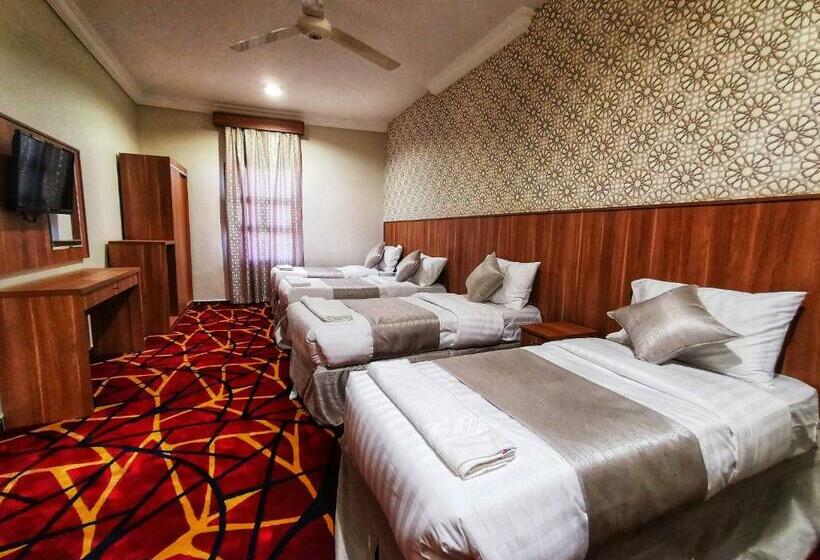 4인용 스탠다드 룸, فندق أنوار المسك