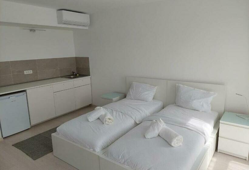 إستوديو قياسى, Casa Maria City Apartments