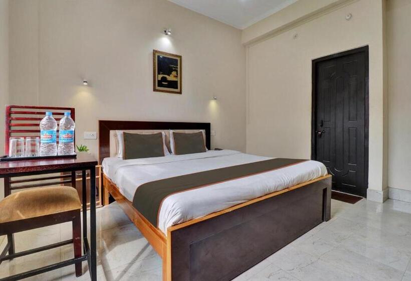 غرفة كلاسيكية ثلاثية, Collection O Hotel Shiv Bliss