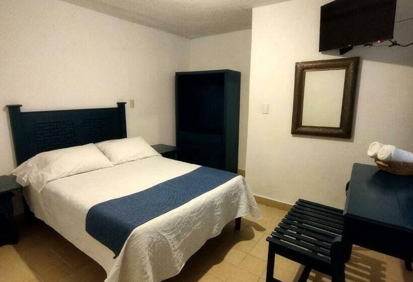 スタンダードルーム, & Hostal Santuario