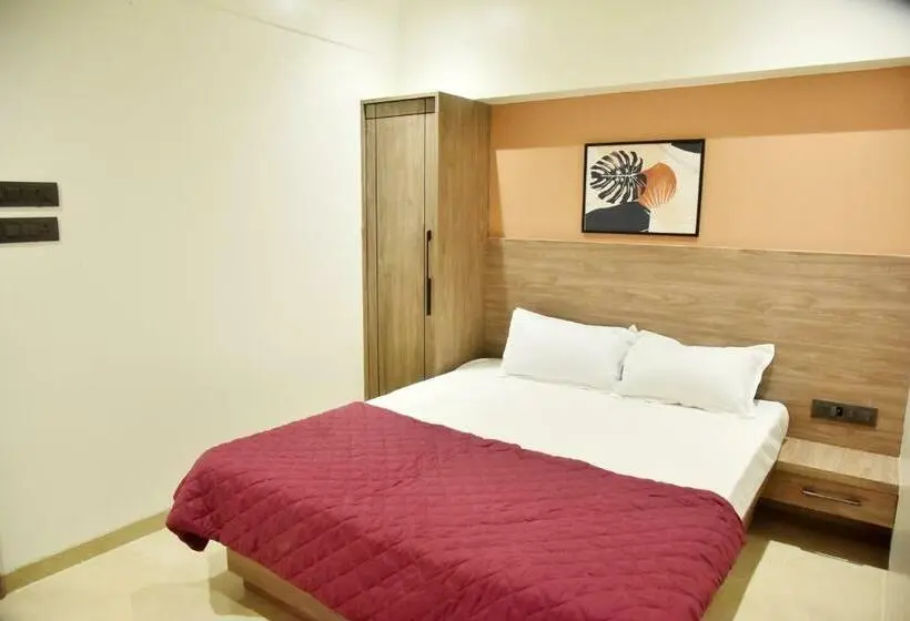 Deluxe-huone, Manoranjan Enclave