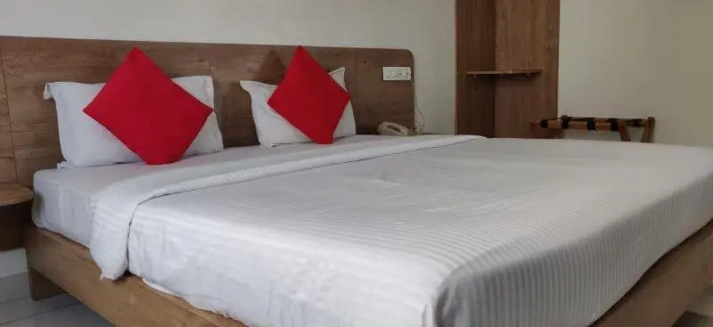 スーペリアールーム, Sapphero Akshar Inn Jamnagar