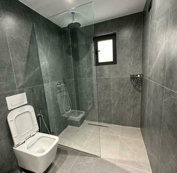 Triple Room Sea View, Villa Idrizi