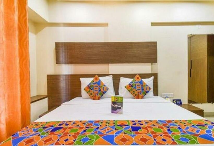 豪华房间, Fabhotel Blooming Suites Residency
