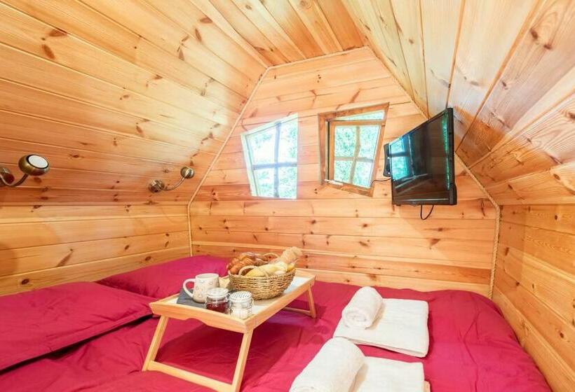 四人标准间, Au Pied Du Frêne