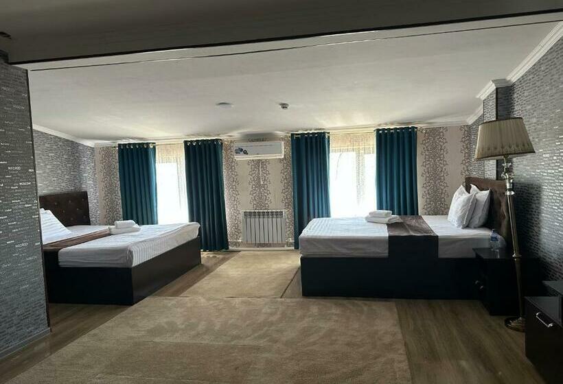 Standart Oda, Garden City