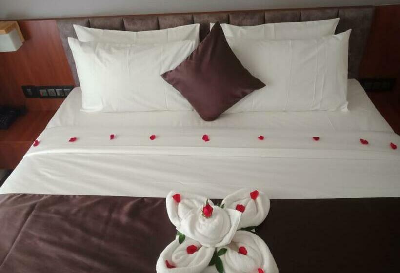 디럭스 룸 도시 전망, Reliance Guest House