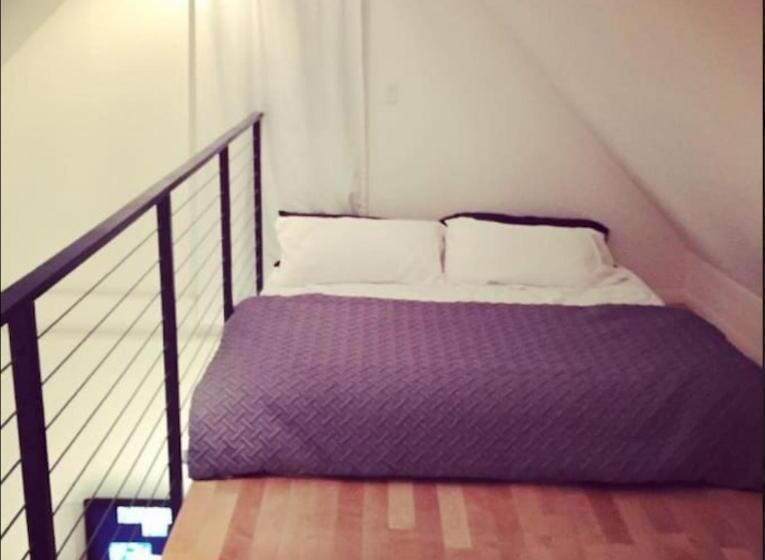 חדר משפחתי, English Cottage Guest House Walk To The Grove And Lots Of Attractions