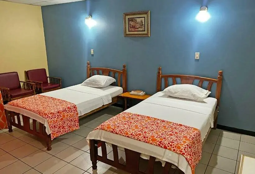 اتاق استاندارد یک تخته با بالکن, Sundeck Suites