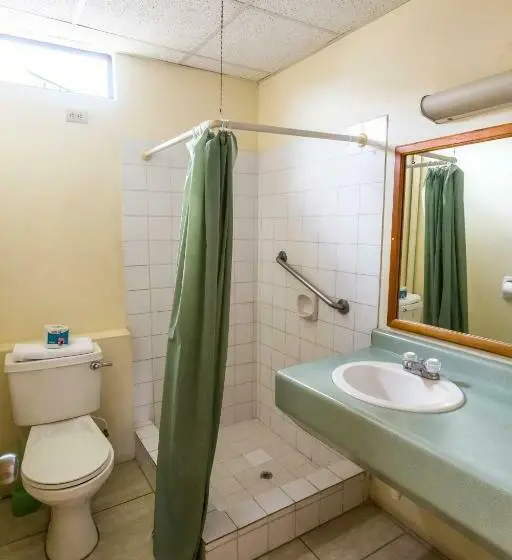 اتاق استاندارد با بالکن, Sundeck Suites