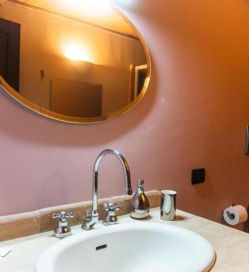 اتاق سوپریور چهار تخته, Collina Blu