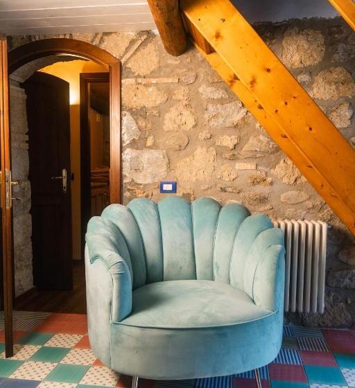 Family Suite, Collina Blu