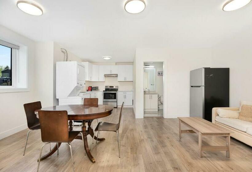 マウンテンビュースタンダードルーム, William Place