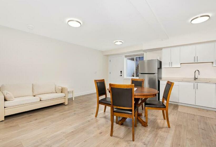 マウンテンビュースタンダードルーム, William Place