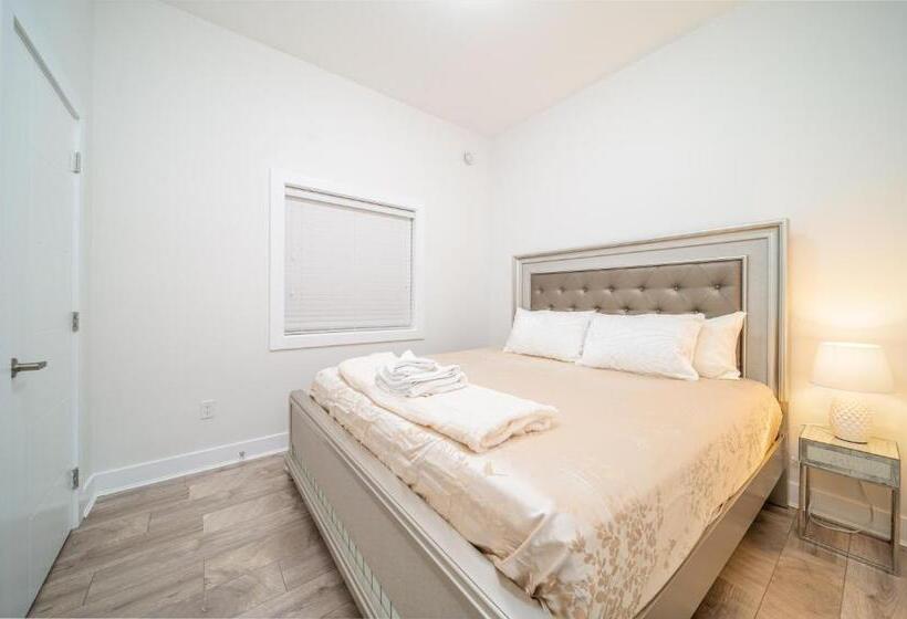 スーペリアースイート, William Place