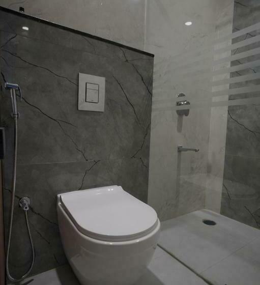 جناح, Krishna Inn