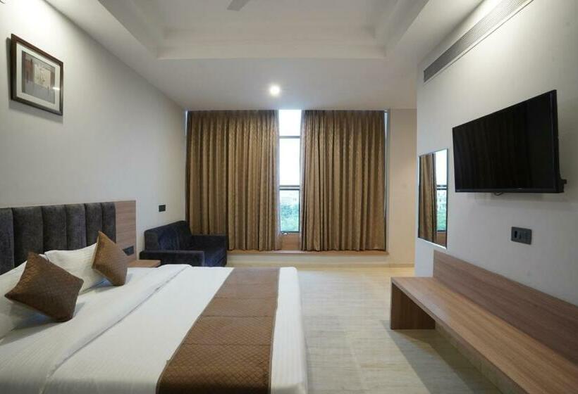 غرفة ديلوكس, Krishna Inn