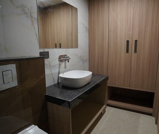 غرفة ديلوكس, Krishna Inn