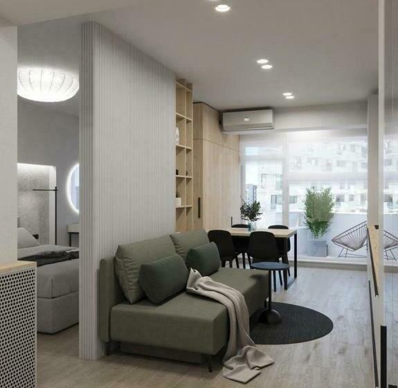 استودیوی لوکس, Infinity 194