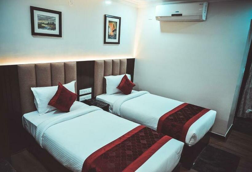 חדר דלוקס, Golden Riviera