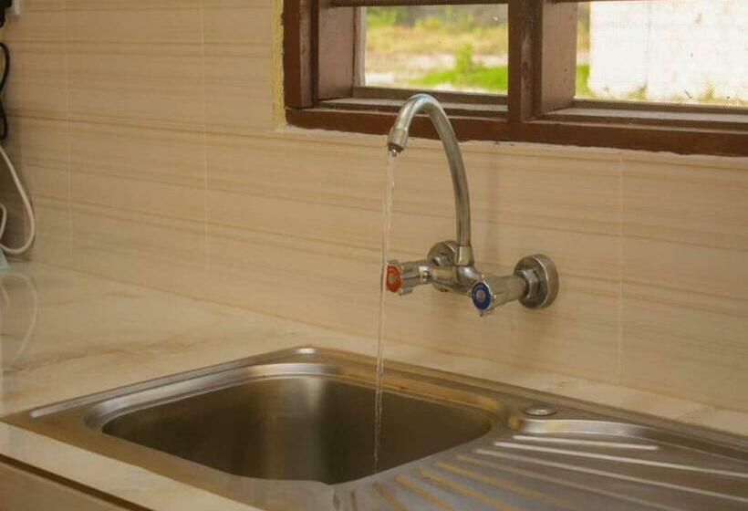 スタンダードルーム, Mfumbwi Coast Village