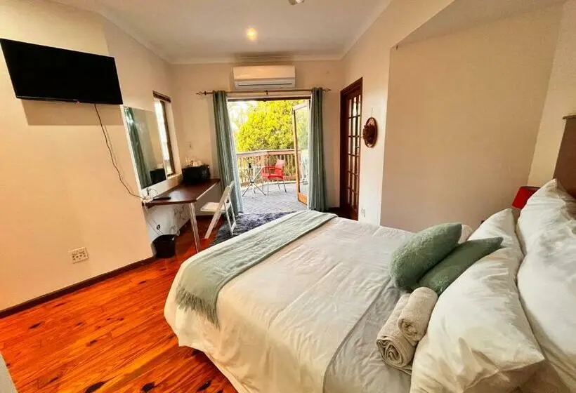 Deluxe-huone Parveke, The Woodhouse
