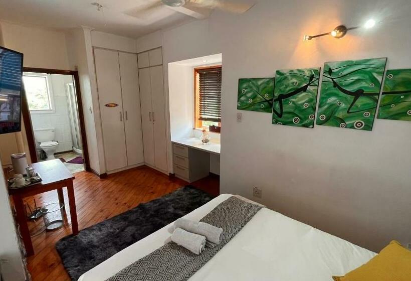 חדר סטנדרט עם מרפסת, The Woodhouse