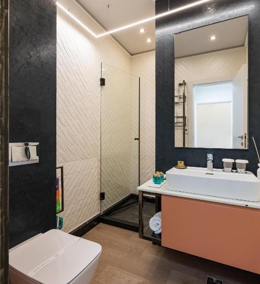 ２ベッドルームアパートメント, Rosetti One