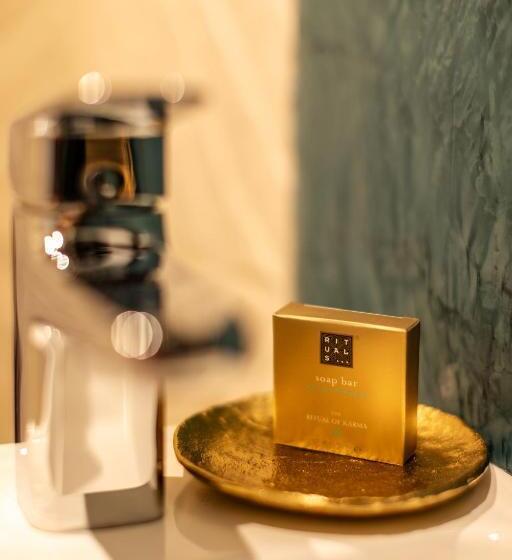 １ベッドルームアパートメント, Rosetti One