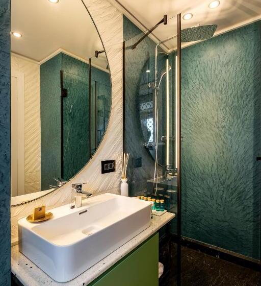 １ベッドルームアパートメント, Rosetti One