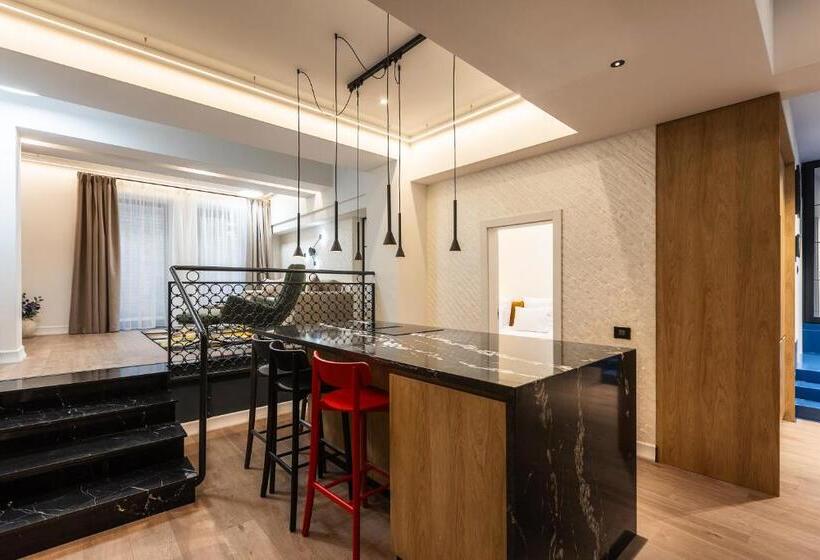 １ベッドルームドゥプレックスアパートメント, Rosetti One