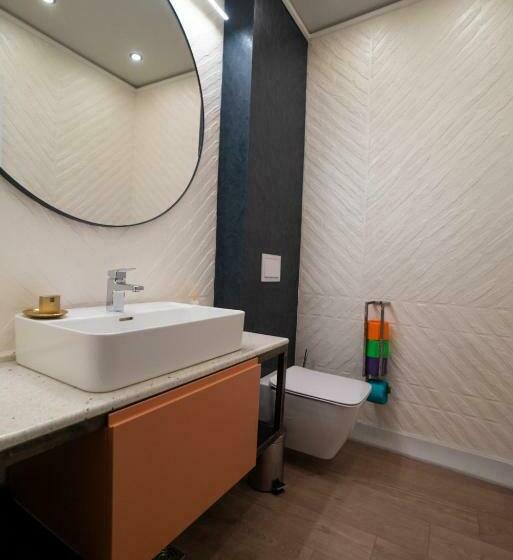 １ベッドルームドゥプレックスアパートメント, Rosetti One