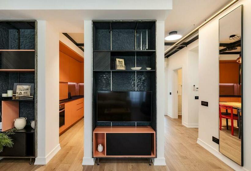 ２ベッドルームアパートメント, Rosetti One