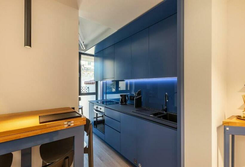 １ベッドルームアパートメント, Rosetti One