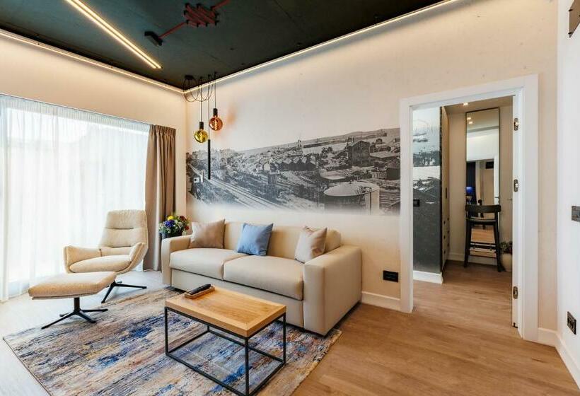 １ベッドルームアパートメント, Rosetti One