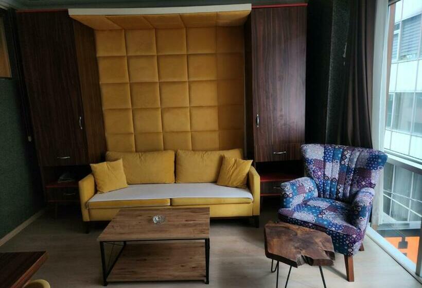 חדר סופריור לשלושה, çakra Palace