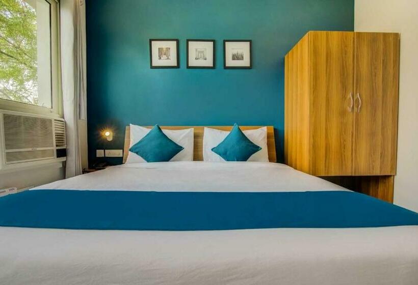 Habitació Triple Clàssica, Collection O Telone Stay