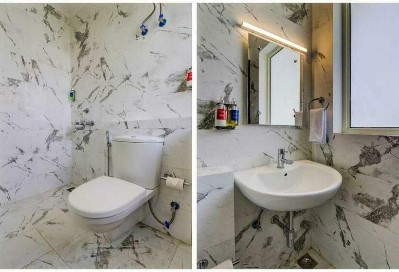 Habitació Triple Clàssica, Collection O Telone Stay