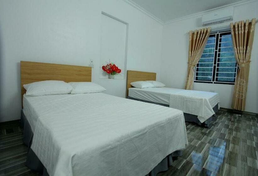 اتاق استاندارد سه تخته با چشم‌انداز باغ, Tam Coc Mountain Flower Homestay